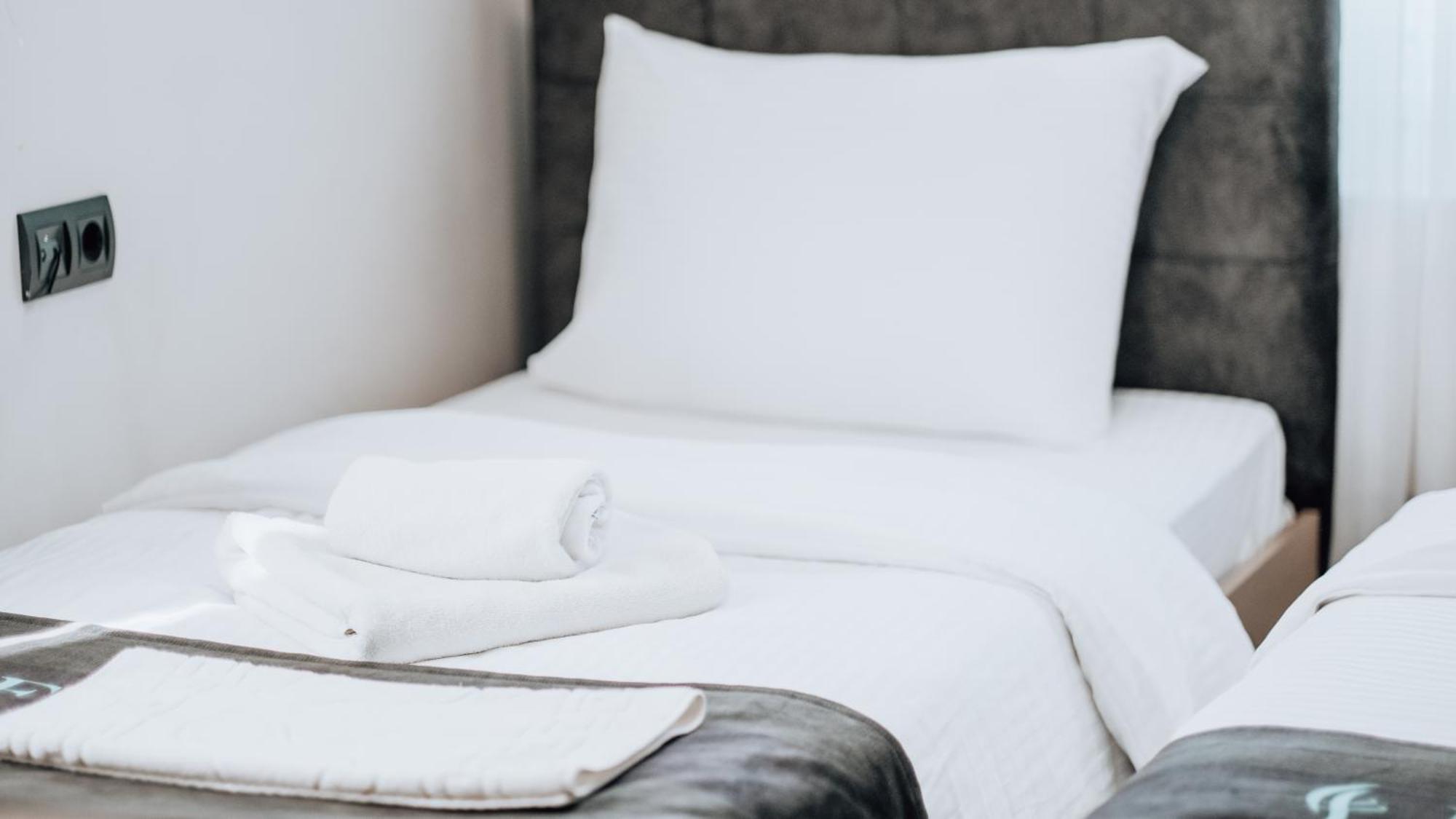 Mof Comfort أديرني المظهر الخارجي الصورة